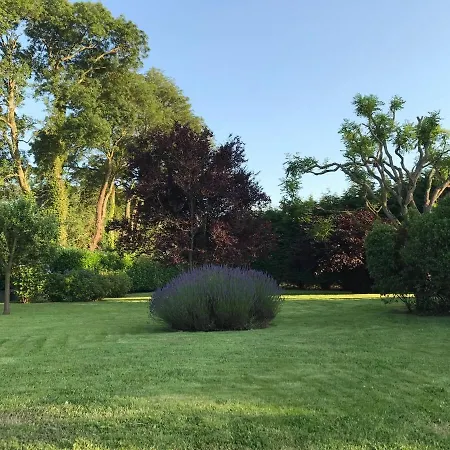 Maison Normande Avec Grand Jardin *